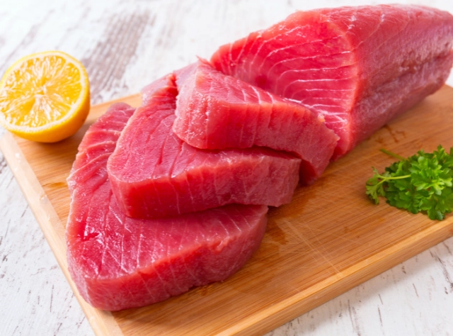 Frozen red tuna from Almadraba